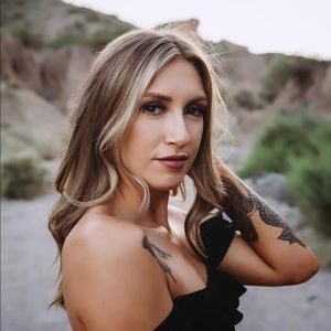 Meet your Posher, Samantha